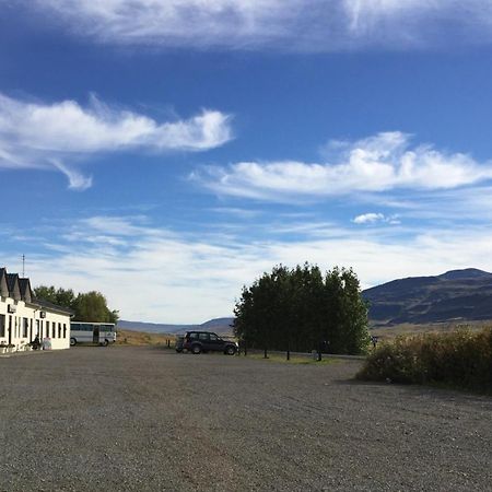 Bakkafloet Guesthouse Varmahlid  Buitenkant foto