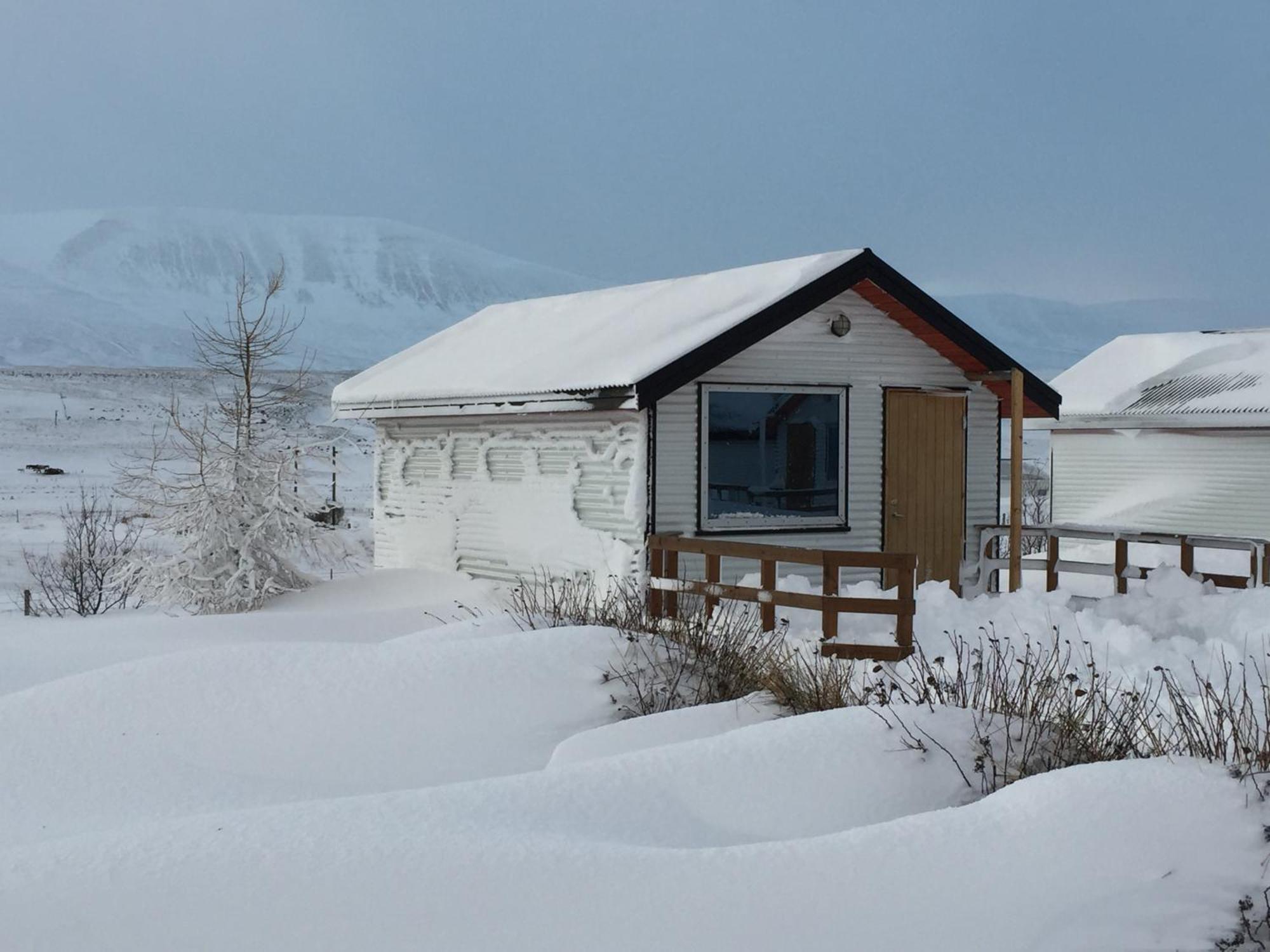 Bakkafloet Guesthouse Varmahlid  Buitenkant foto