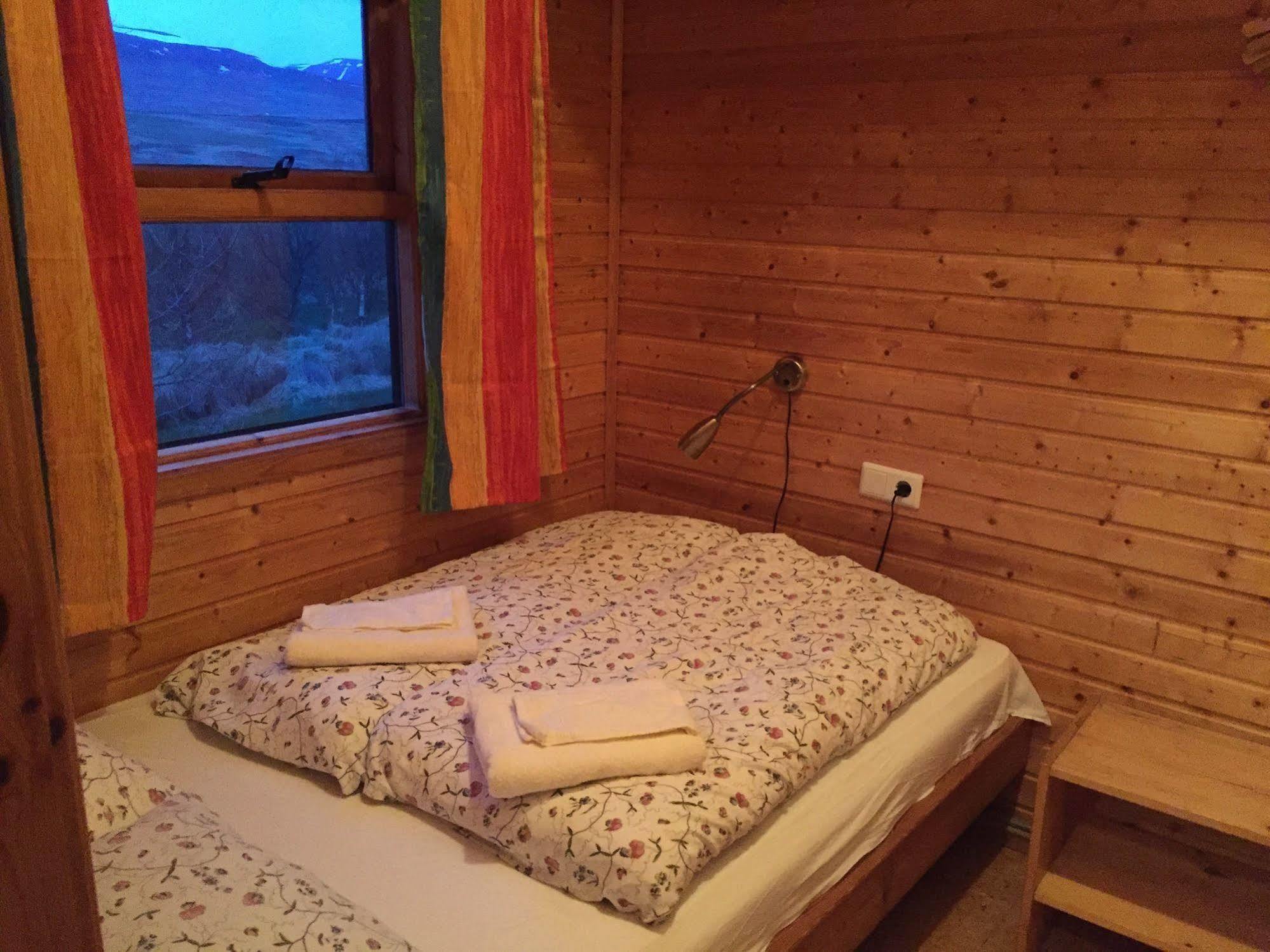 Bakkafloet Guesthouse Varmahlid  Buitenkant foto