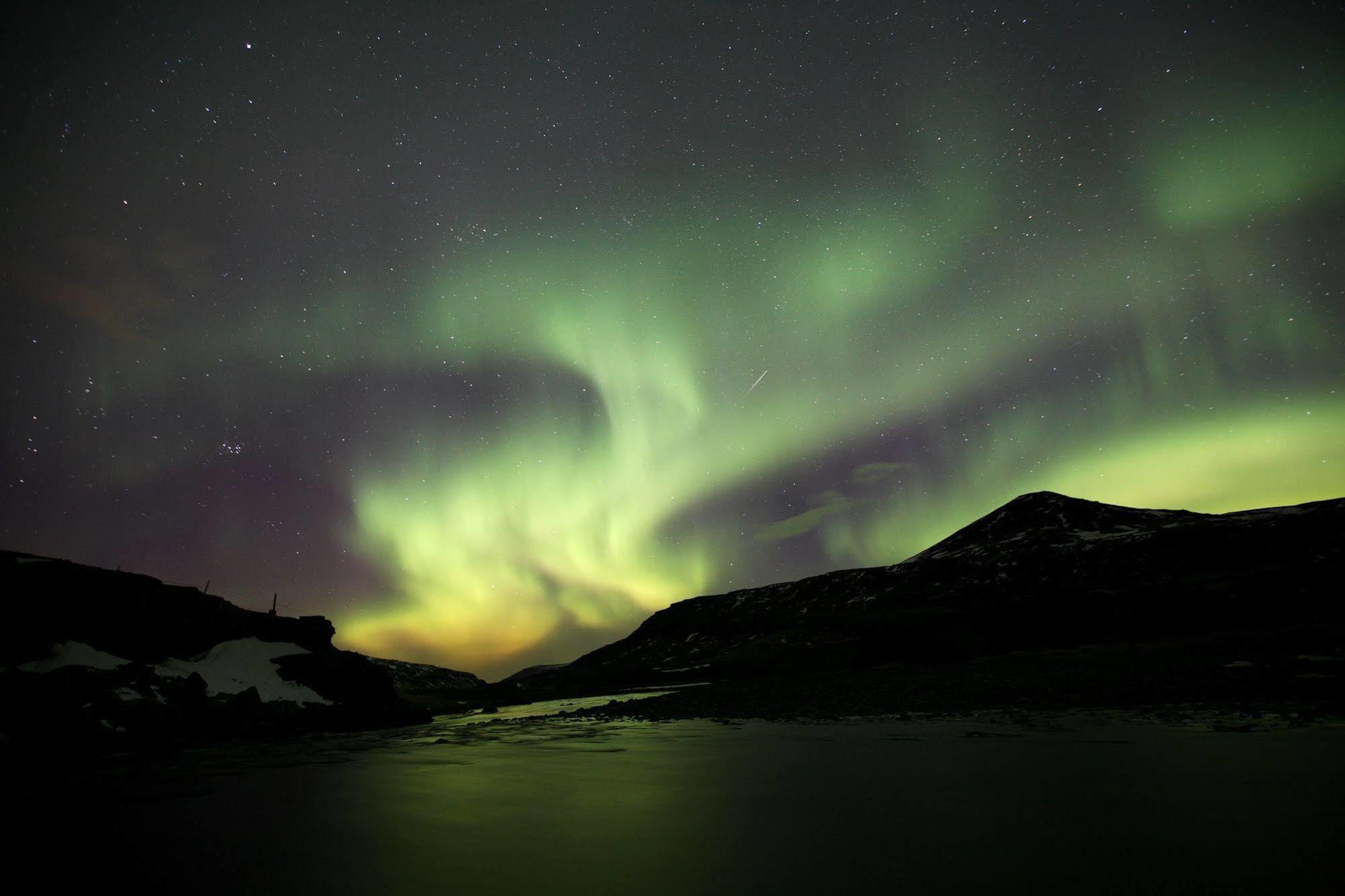 Bakkafloet Guesthouse Varmahlid  Buitenkant foto